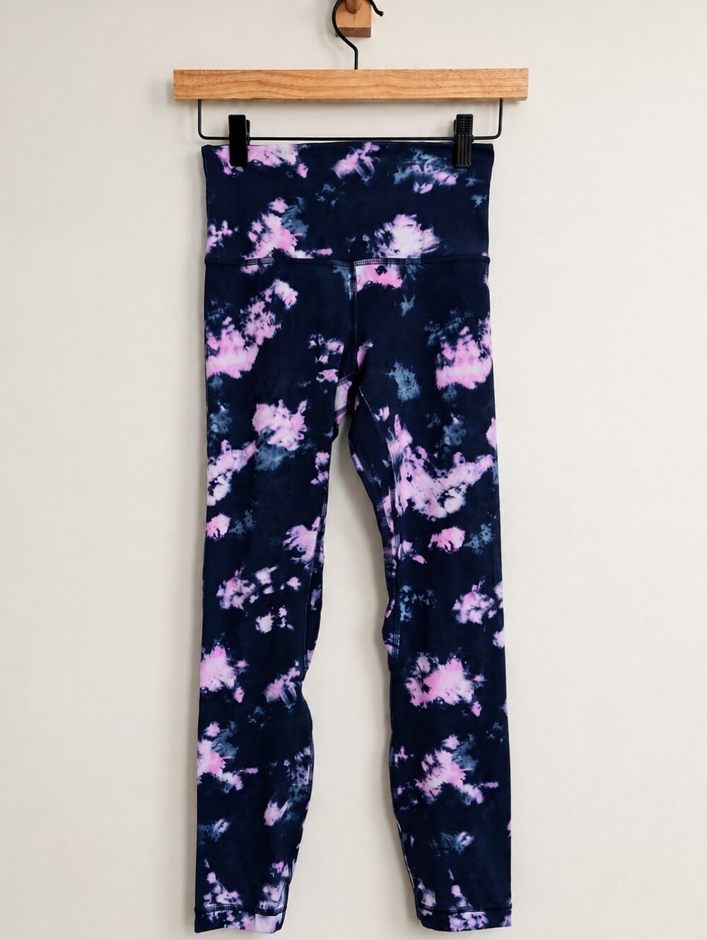 Lululemon‎ High-Rise Leggings, Size 4, Navy/Pink Tie-Dye Print 25-inch Inseam